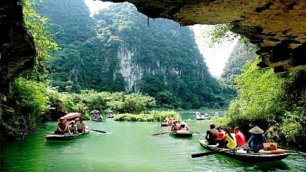 unesco Quần thể danh thắng Tràng An là nơi có giá trị nổi trội về địa mạo Karst.