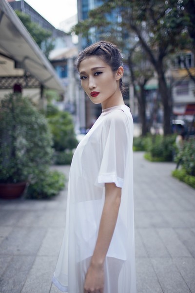 Được biết đây là bộ sưu tập mới nhất mà Minh Công vừa ra mắt ngay sau khi rời khỏi cuộc đua của các nhà thiết kế trẻ tài năng.