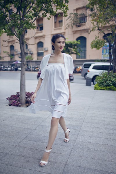 Stylist: Sơn Xoăn
