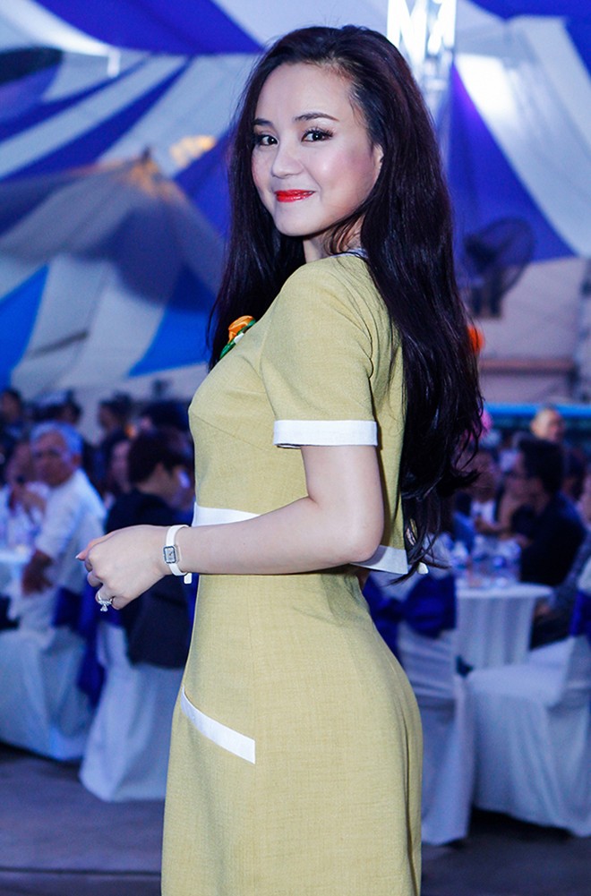 Vy Oanh chính là một trong những gương mặt đại diện cho chương trình. Dù bận rộn với chương trình Gương mặt thân quen