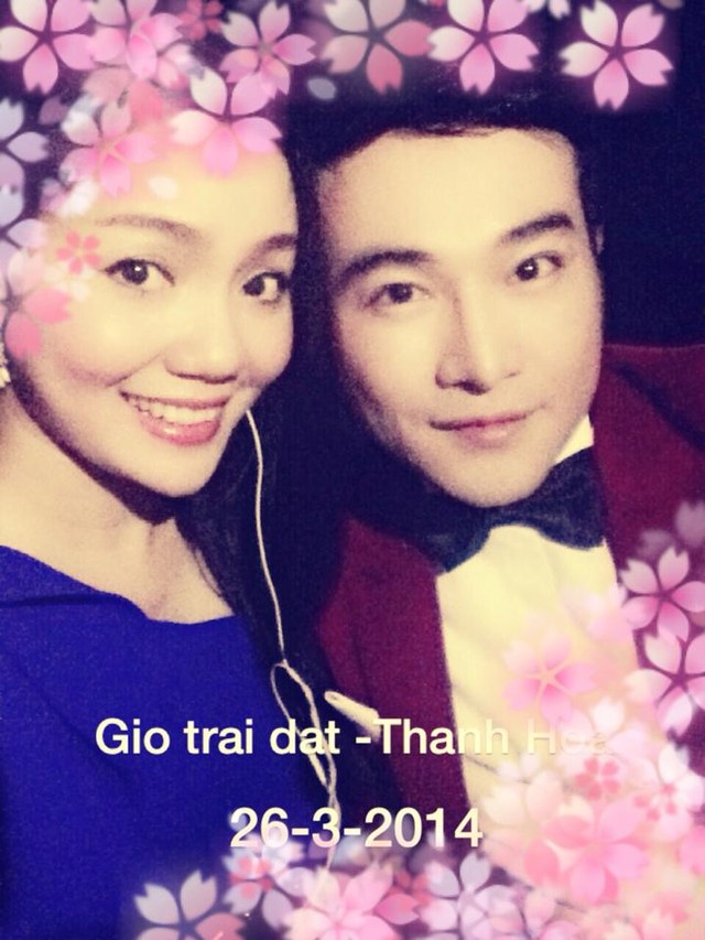 Ca sĩ Minh Qu&acirc;n v&agrave; ca sĩ Ngọc Anh