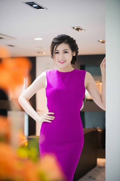 Thân hình đồng hồ cát đầy quyến rũ