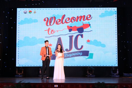 Đại nhạc hội ch&agrave;o T&acirc;n sinh vi&ecirc;n B&aacute;o ch&iacute; với chủ đề 