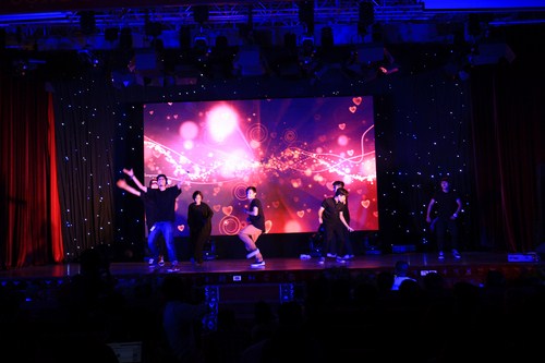 Tiết mục dance &ldquo;Turn down for what&rdquo; của đội vũ đạo
