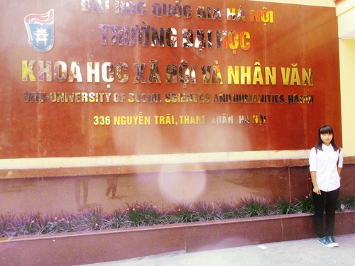 T&acirc;n sinh vi&ecirc;n Mai Thị Hạnh Nguy&ecirc;n - chuy&ecirc;n ng&agrave;nh B&aacute;o ch&iacute; truyền th&ocirc;ng trường Đại học Khoa học x&atilde; hội v&agrave; Nh&acirc;n văn