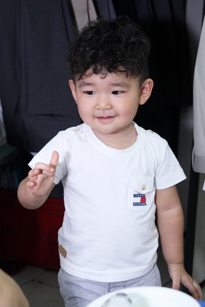 Bé Kid 5