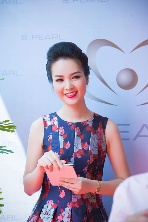 Á Hậu Thụy Vân