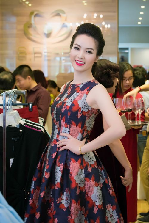 Á Hậu Thụy Vân