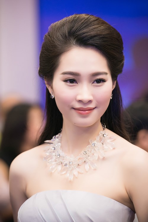 Đặng Thu Thảo đang tập trung hoàn toàn vào  việc học tập và một số hoạt động xã hội từ thiện.