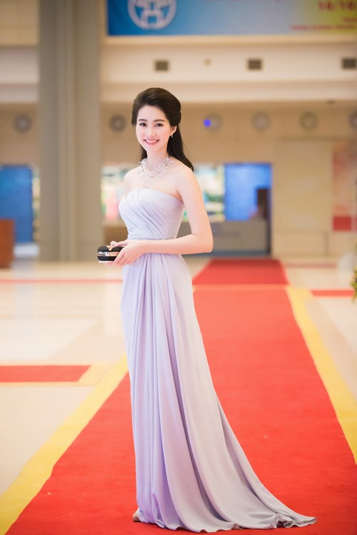 Hoa hậu Thu Thảo