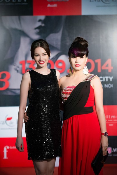 hậu trường 4