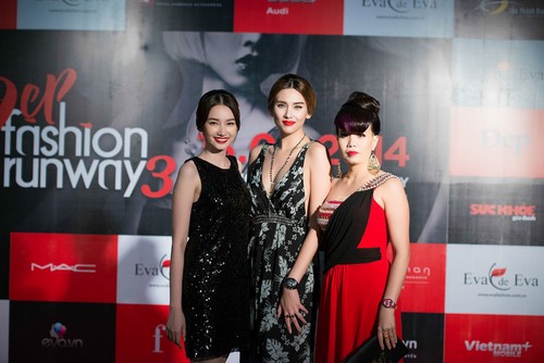 hậu trường 3