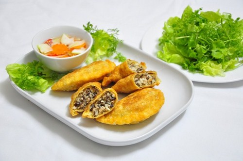 B&aacute;nh gối ngon, gi&ograve;n, v&agrave;ng ruộm dịp đ&ocirc;ng về. Ảnh minh họa