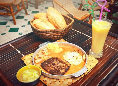 B&aacute;nh mỳ chảo B&agrave; Triệu