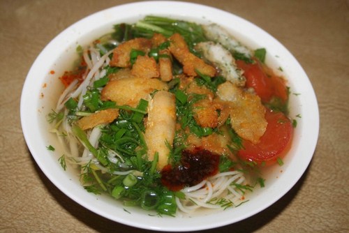 B&uacute;n c&aacute; giản dị mang phong vị ẩm thực của cả ba miền. Ảnh minh họa