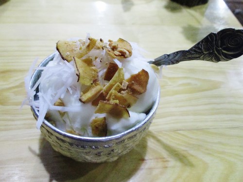 Kem x&ocirc;i dừa Th&aacute;i