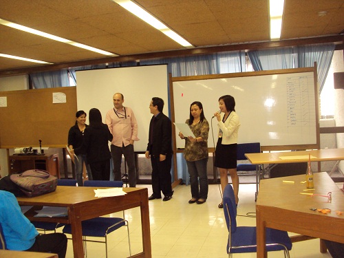 Ho&agrave;n thiện kỹ năng qua b&agrave;i tập t&igrave;nh huống của kh&oacute;a học