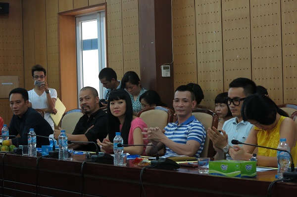Ekip Chuy&ecirc;n gia trang phục, make up v&agrave; l&agrave;m t&oacute;c của Sao mai - Điểm hẹn 2014
