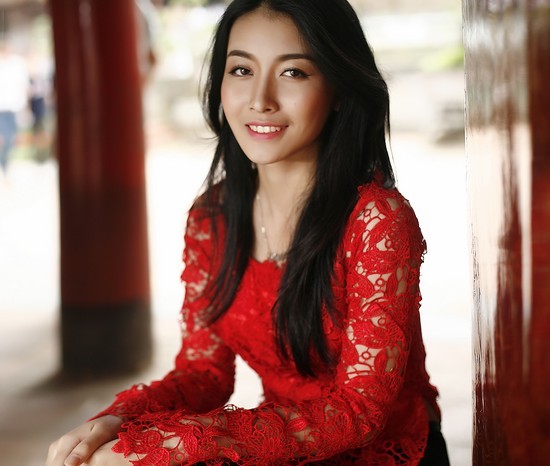 thí sinh Thùy Linh