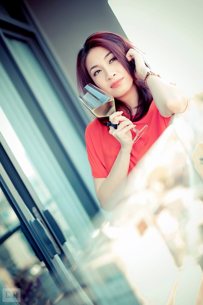 C&ocirc; ngại nhắc tới mối quan hệ với Hoa hậu Hương Giang. 