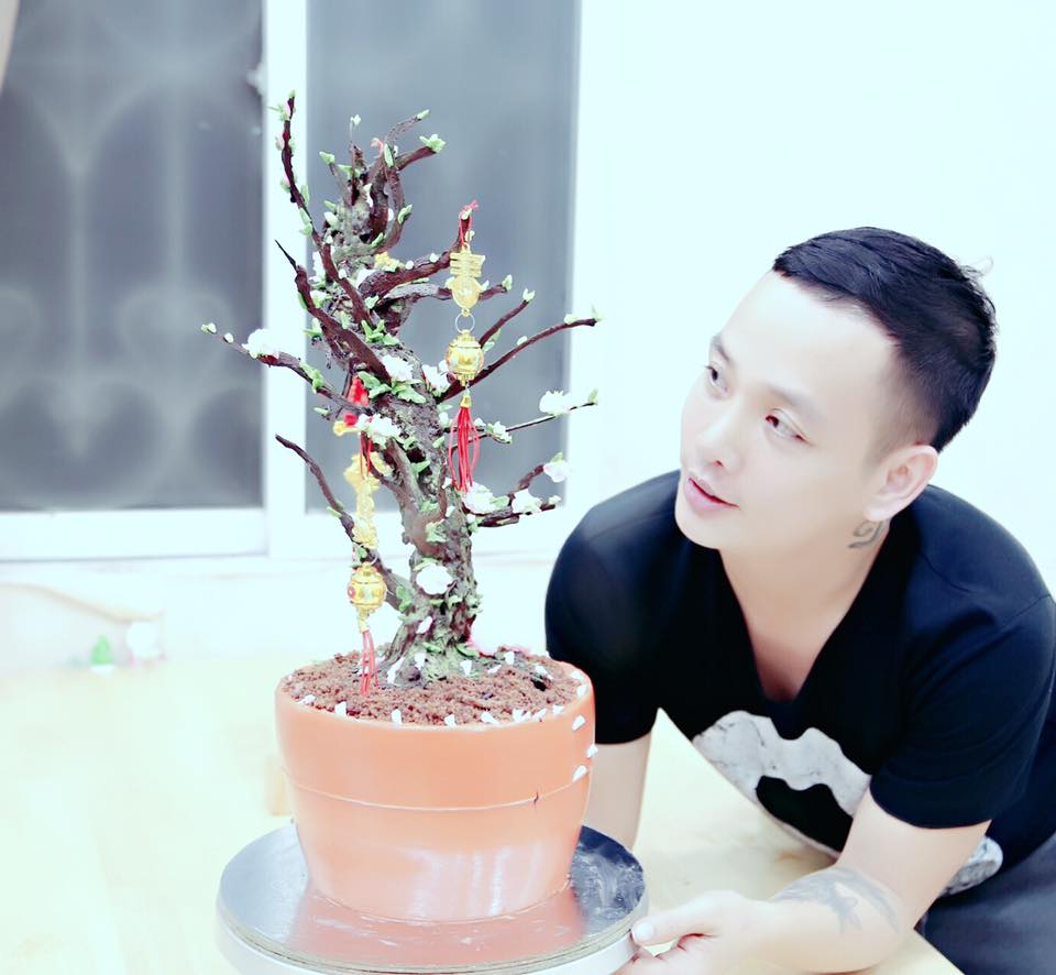 Chuy&ecirc;n gia làm bánh Nguy&ecirc;̃n Đức b&ecirc;n chi&ecirc;́c bánh mới lạ cho T&ecirc;́t Nguy&ecirc;n Đán 2017