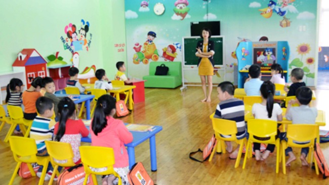 Đọc b&aacute;o mới nhất h&ocirc;m nay ng&agrave;y 26/11: C&ocirc;ng t&aacute;c kiểm định chất lượng gi&aacute;o dục trường mầm non c&ograve;n nhiều hạn chế