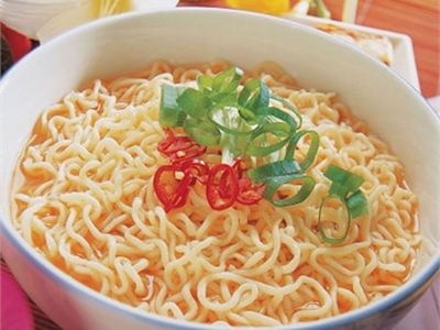 Đọc b&aacute;o mới nhất h&ocirc;m nay ng&agrave;y 26/11: Mặt h&agrave;ng m&igrave; ăn liền Việt Nam bị cấm tr&ecirc;n thị trường &Uacute;c
