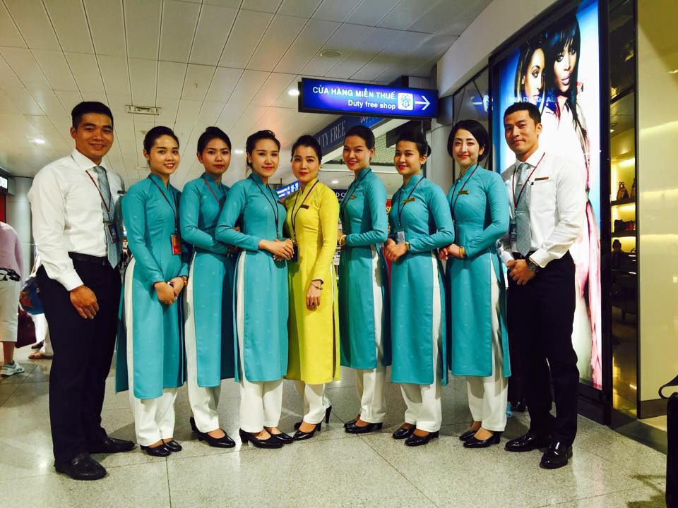 Đồng phục mới của Vietnam Airlines nhận được sự ủng hộ từ c&aacute;n bộ nh&acirc;n vi&ecirc;n của h&atilde;ng