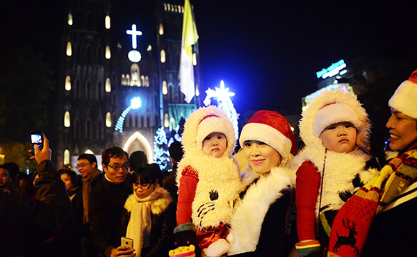 Dự báo thời tiết đêm Noel 24/12 trời sẽ trở rét, một số khu vực ở miền Bắc có mưa rải rác Dự báo thời tiết đêm Noel 24/12 trời sẽ trở rét, một số khu vực ở miền Bắc có mưa rải rác