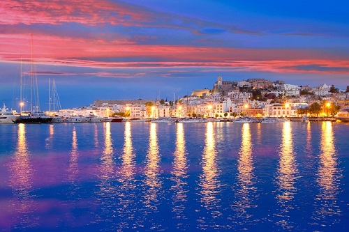 Du lịch trăng mật ở Ibiza - điểm đến ngọt ng&agrave;o