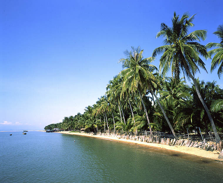 Hiện nay, c&aacute;c đ&ocirc;i uy&ecirc;n ương thường ưu ti&ecirc;n Phan Rang l&agrave; địa điểm du lịch trăng mật l&atilde;ng mạn cho m&igrave;nh