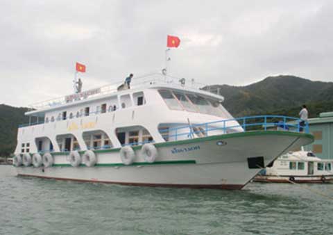 Du thuyền 10 tỷ của đại gia Nha Trang