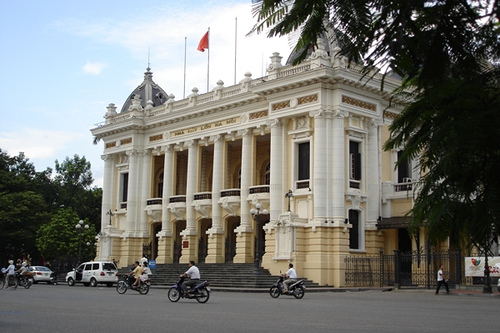 du lịch h&agrave; nội