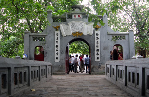 du lịch H&agrave; Nội