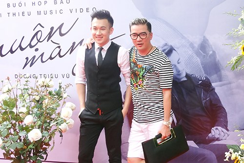 Mr.Đ&agrave;m đến ch&uacute;c mừng MV mới của Dương Triệu Vũ