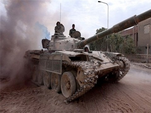  Xe tăng qu&acirc;n đội Syria tham chiến ở chiến trường Idlib