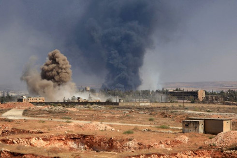 Chiến trường Aleppo, Syria vẫn chưa im tiếng s&uacute;ng. Ảnh: Yahoo