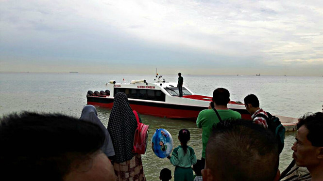Ch&igrave;m t&agrave;u ở Indonesia khiến &iacute;t nhất 20 người thiệt mạng. Ảnh: Jakarta Post