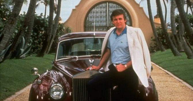  Ứng cử vi&ecirc;n tổng thống Mỹ Donald Trump thời trẻ