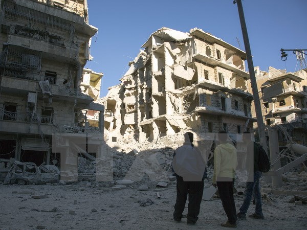  Chiến sự Syria: C&aacute;c lực lượng do Mỹ ủng hộ đẩy mạnh tấn c&ocirc;ng IS tại Syria v&agrave; Iraq
