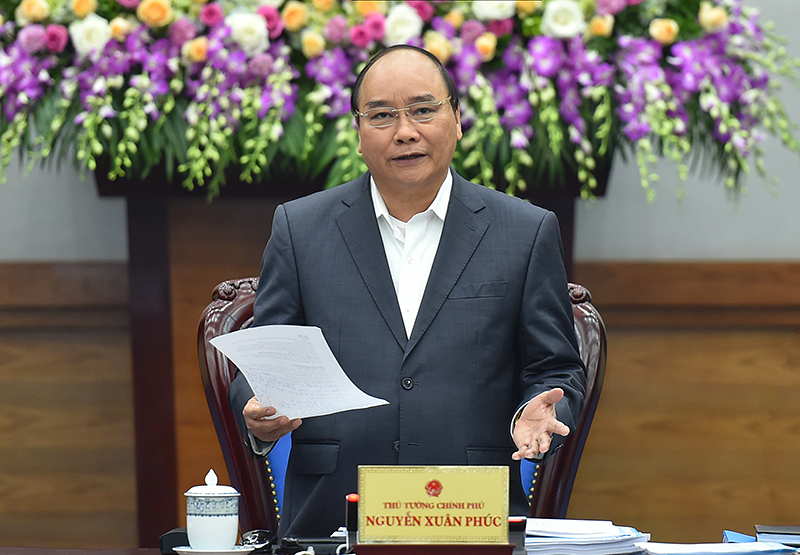 Thủ tướng Nguyễn Xu&acirc;n Ph&uacute;c, 13Win15 com - Thương hiệu nhà cái uy tín họp phi&ecirc;n thường kỳ th&aacute;ng 11/2016. Ảnh: VGP   