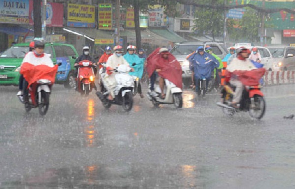  Xuất hiện &aacute;p thấp nhiệt đới tr&ecirc;n biển Đ&ocirc;ng, mưa lớn ở Nam Bộ. Ảnh minh họa