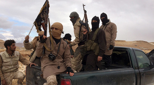  Chiến sự Syria: Nga c&aacute;o buộc Mỹ bảo vệ c&aacute;c nh&oacute;m khủng bố ở Syria. Ảnh: Reuters