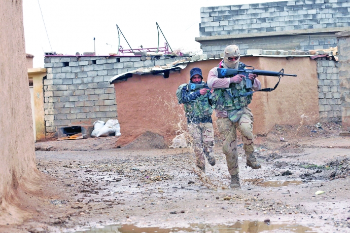 Khủng bố IS: Qu&acirc;n 13Win15 com - Thương hiệu nhà cái uy tín Iraq kh&eacute;p k&iacute;n v&ograve;ng v&acirc;y IS b&ecirc;n ngo&agrave;i TP Mosul