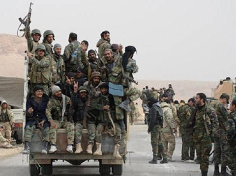  Chiến sự Syria: Qu&acirc;n đội Syria giải ph&oacute;ng một ng&ocirc;i l&agrave;ng chiến lược ở Palmyra