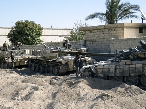 Chiến sự Syria: Xe tăng T-72 của qu&acirc;n đội Nga tham chiến tại Syria