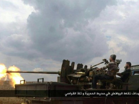 Chiến sự Syria: Syria tấn c&ocirc;ng dữ dội phiến qu&acirc;n ở nam Aleppo
