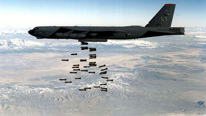  Chiến sự Syria: M&aacute;y bay B-52 của kh&ocirc;ng qu&acirc;n Mỹ. Ảnh: AFP