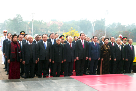 L&atilde;nh đạo Đảng, Nh&agrave; nước viếng Chủ tịch Hồ Ch&iacute; Minh