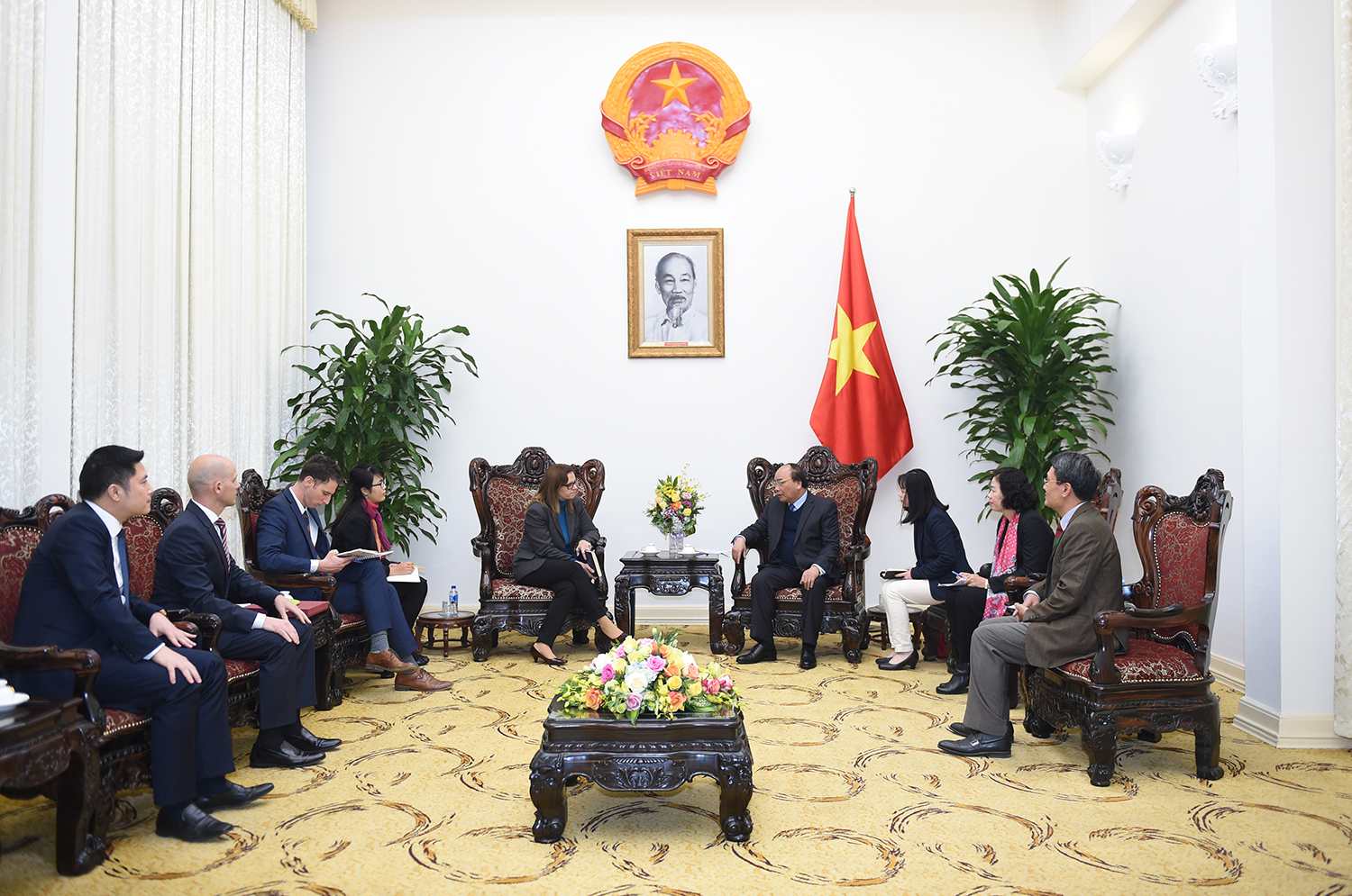  Thủ tướng Nguyễn Xu&acirc;n Ph&uacute;c tiếp Đại sứ Israel tại Việt Nam Meirav Eilon Shahar. Ảnh: VGP